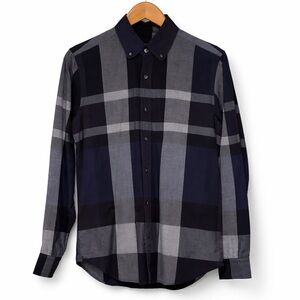 Gap Men’s Small Navy Gray Plaid Button Down Shirt | 100% Cotton Long Sleeve